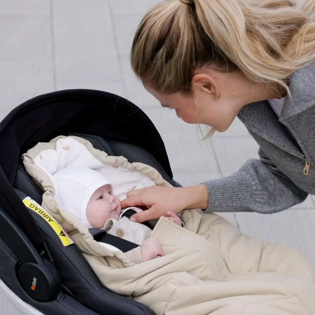 Voksi Move Light Footmuff - Seashell Sand Wings